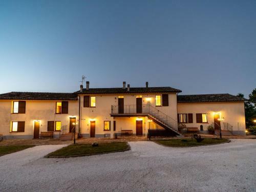 Amazing Apartment In Sassoferrato With Shared Pool