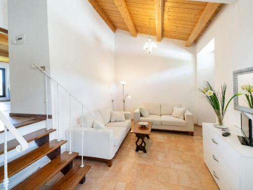 Amazing Apartment In Sassoferrato With Shared Pool