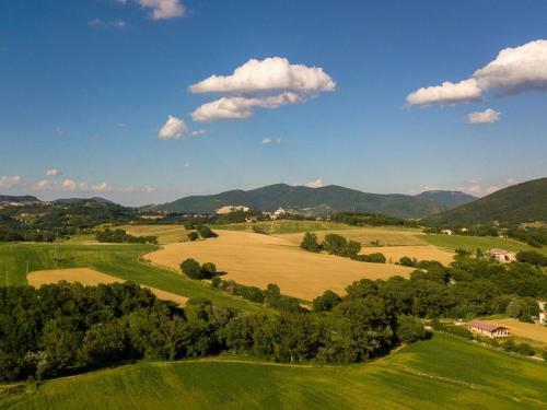 Amazing Apartment In Sassoferrato With Shared Pool