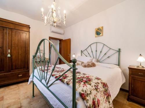 Pleasant Apartment In Sassoferrato With Shared Pool