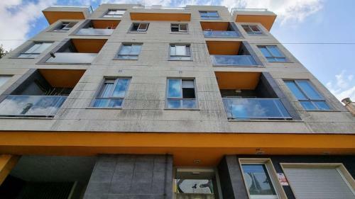 New 3-bed Beach Apartment Galicia