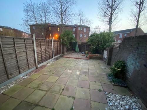 Home Away From Home With Fantastic Spacious Rooms