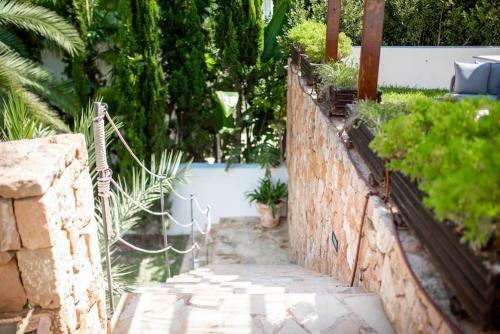 Villa Can Tasha Beautiful 5-bed Cap Martinet, Sea Views