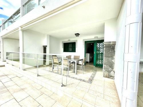 Apartamento 2b Con Acceso Directo En Playa Las Burras