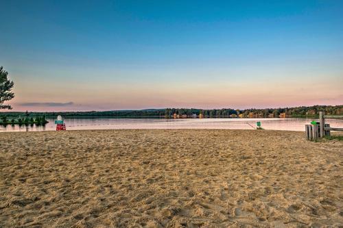 Breathtaking Pocono Hideaway With Beach Access!