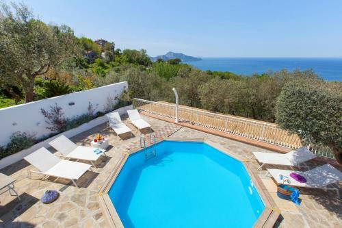 Amore Rentals - Villa Venus