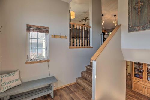 Inviting Sioux Falls Home About 5 Mi To Downtown!