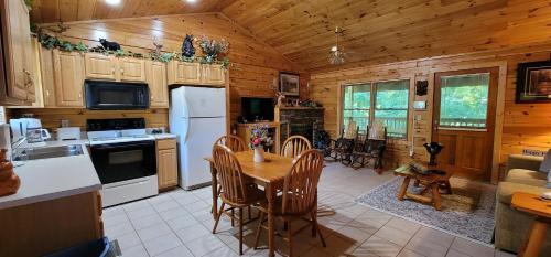 Moose Ridge Cabin