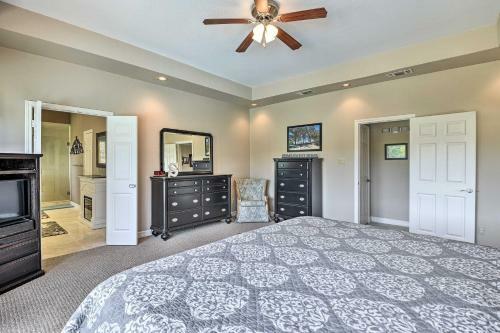 Luxe Granbury Abode With Pool About 4 Mi To Lake!