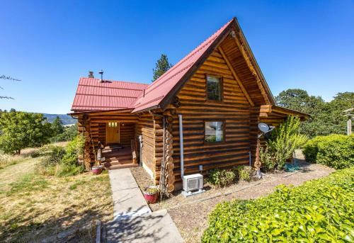Rowland Log Cabin Home