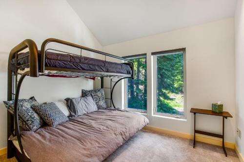 Tall Timber Lodge