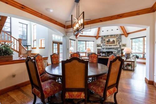 Pinehurst Townhomes #4 Townhouse