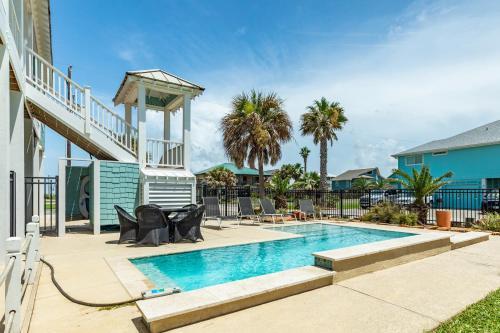 Seaside Luxe