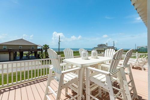 Seaside Luxe