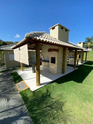 Enseada Apart Hotel Beira Lago
