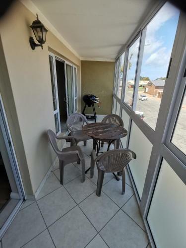 9 Neptune Terrace Beach Apartment