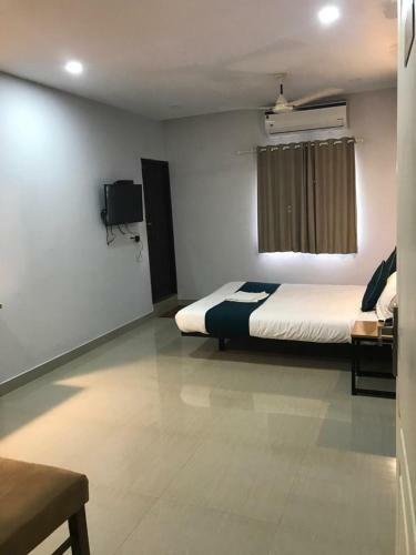Hotel Empire Grande Suites