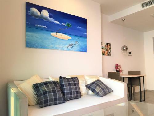 Luxury Beachfront Apartment Aeras