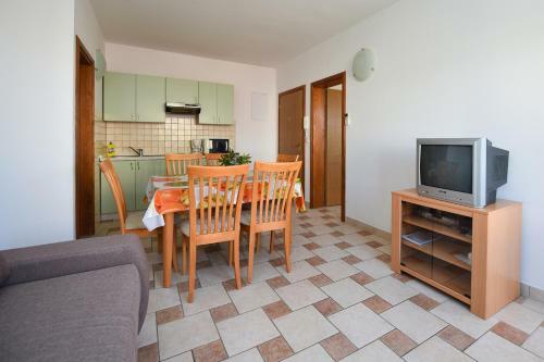 Hostal Apartments Luaniva