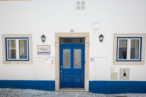 Parati Apartments