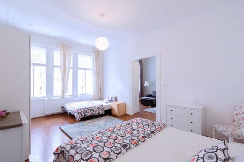 Apartments Vezenska