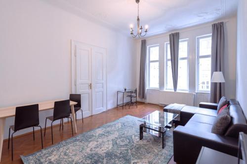 Apartments Vezenska