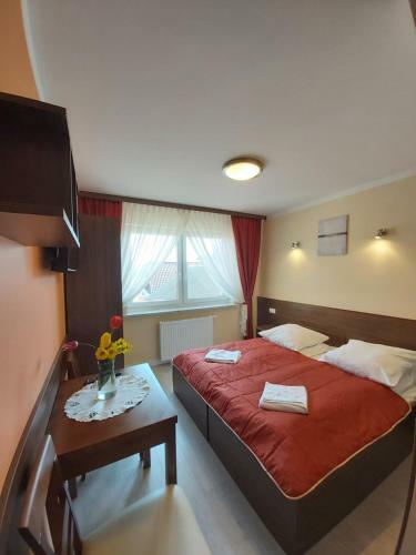 Bed & Breakfast Pensjonat Willa Szarotka
