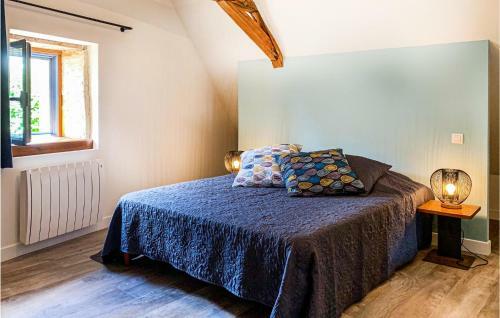 Nice Home In Bourgueil With Wifi And 4 Bedrooms