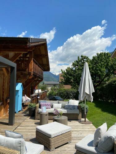 Grand Chalet � La Montagne