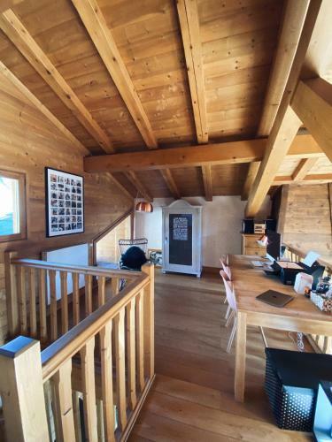Grand Chalet � La Montagne