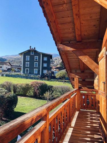Grand Chalet � La Montagne