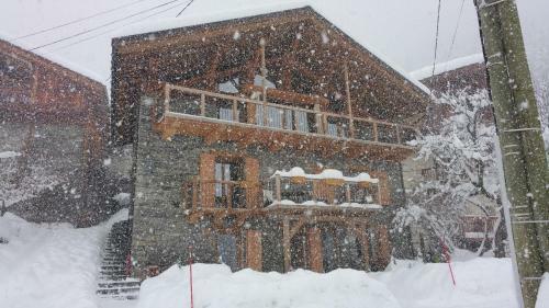 Apartamentos Chalet Zenarcs