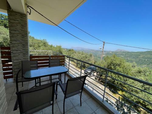 Magical Topolia View Apartment