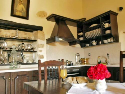 Traditional Villa In Vamos