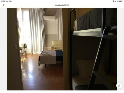 Hostal Artistic Guesthouse