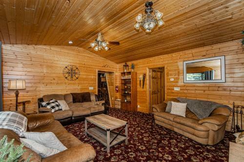 Winterfell Cabin