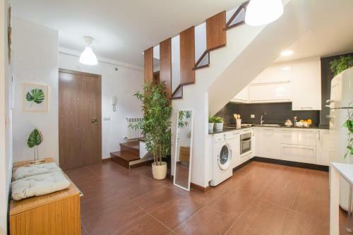 Apartamento Duplex Entrada Independiente (ciudad Vieja)