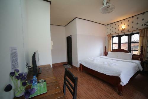 Hostal Maylay Guesthouse
