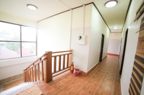 Hostal Maylay Guesthouse