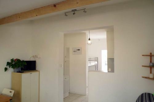 Cabanon Sur L Eau