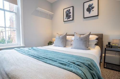 Apartamento Cosy, Central Flat For Up To 4 With Park View