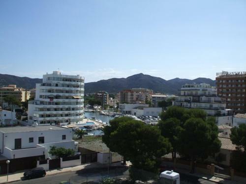 Apartamentos Isla De Rosas