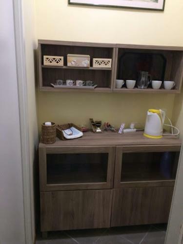 Queen Bedroom