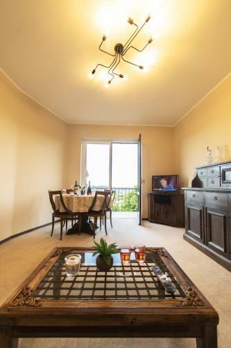 Bellavista Lake Apartment