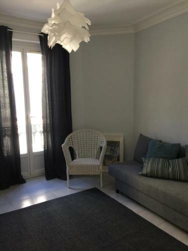 Apartamento Place Comedie Moliere