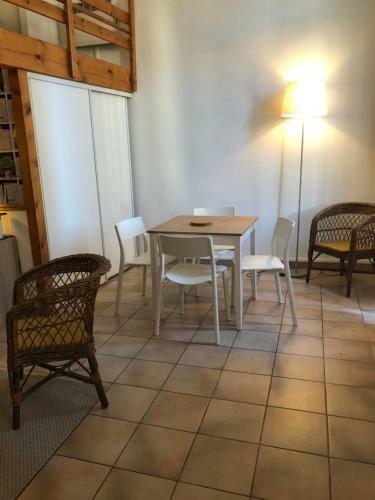 Apartamento Centre Historique Vieille Intendance