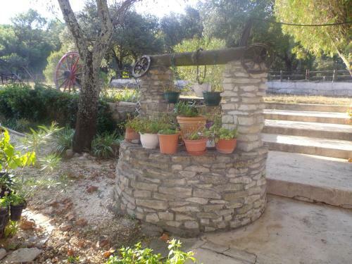 Hostal Auberge Des Garrigues
