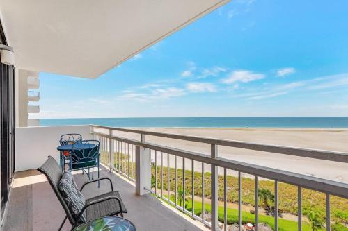 Tradewinds 817