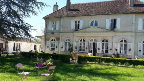 Hostal Demeure De L'�le Rollet