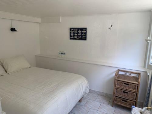 Bed & Breakfast Interlude Omaha Beach 50 M De La Plage